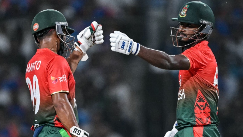 ঝুঁকি নিতে চান না কেউ ঝুঁকি নিতে চান না কেউ