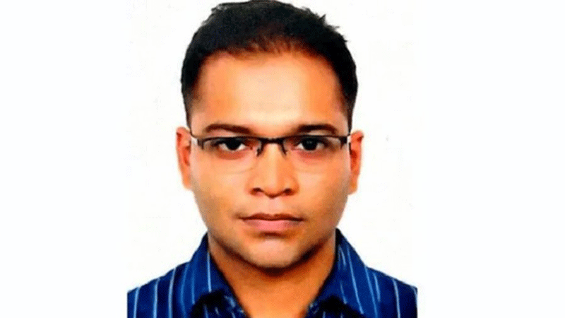 বিএনপি নেতা রবি ও ডিএনসির মামুন এখনও অধরা বিএনপি নেতা রবি ও ডিএনসির মামুন এখনও অধরা