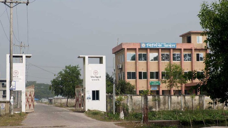 দেউলিয়া কোম্পানির নামে মন্ত্রণালয়ের বরাদ্দ ২৫ প্লট দেউলিয়া কোম্পানির নামে মন্ত্রণালয়ের বরাদ্দ ২৫ প্লট