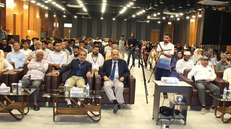ঈদে মিলাদুন্নবী উপলক্ষে সাউথইস্ট ইউনিভার্সিটির আলোচনা সভা ঈদে মিলাদুন্নবী উপলক্ষে সাউথইস্ট ইউনিভার্সিটির আলোচনা সভা