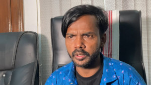 ৮ জনের বিরুদ্ধে হত্যাচেষ্টা মামলা হিরো আলমের