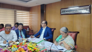 নিরাপদ মাছ মাংসের উৎপাদন বাড়াতে সমন্বয় বাড়াতে হবে
