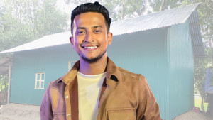 বন্যার্তদের ঘর উপহার দিলেন তাসরিফ খান