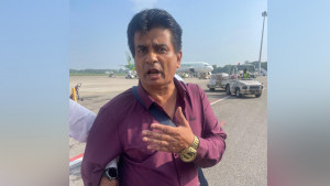 চট্টগ্রাম বিমানবন্দরে আড়াই কোটি টাকার বিদেশি মুদ্রাসহ যাত্রী গ্রেপ্তার