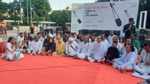 গাঁজা কি কেবল মাজারে খাওয়া হয়?, প্রশ্ন ফরহাদ মজহারের