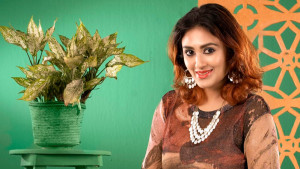 পূজায় আসছে কুসুম শিকদারের ‘শরতের জবা’