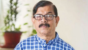 হার্ট অ্যাটাক করে হাসপাতালে মান্না