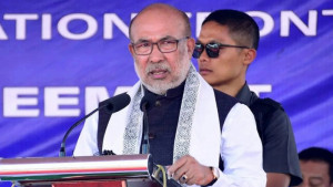 সহিংস মণিপুরে মুখ্যমন্ত্রীর ৮ দফা দাবি