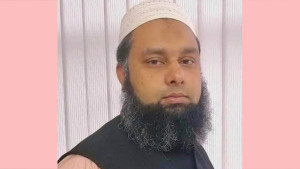 বিছানার মাল্টিপ্লাগে মোবাইল ফোন চার্জ, বিদ্যুৎস্পৃষ্টে চিকিৎসকের মৃত্যু