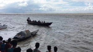 পদ্মায় ভেসে উঠল নিখোঁজ চার মরদেহ