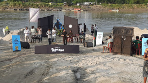 ‘নদী টিকে লালনে  জলাশয় টিকে  পরিচর্যায়’