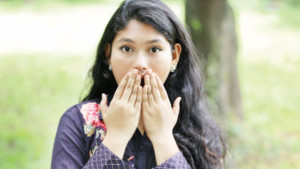 অকারণে মিথ্যা বলা রোগ