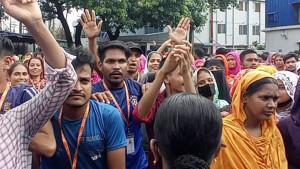 শ্রমিক আন্দোলনে বন্ধ ১৯ ওষুধ কারখানা