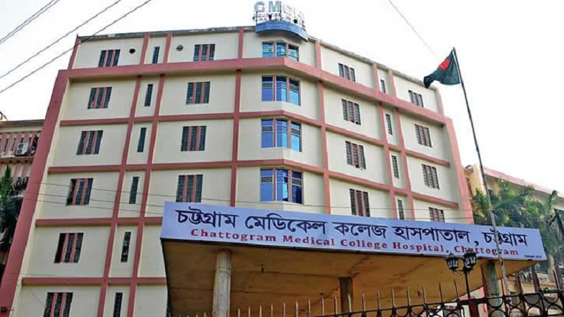 দালালের দৌরাত্ম্য ঠেকাতে পাসকার্ড চালু চমেক হাসপাতালে দালালের দৌরাত্ম্য ঠেকাতে পাসকার্ড চালু চমেক হাসপাতালে