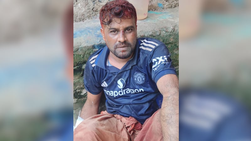 পূর্ব বিরোধের জেরে গণপিটুনির নাটক সাজিয়ে যুবলীগ নেতাকে হত্যা, ভিডিও ভাইরাল পূর্ব বিরোধের জেরে গণপিটুনির নাটক সাজিয়ে যুবলীগ নেতাকে হত্যা, ভিডিও ভাইরাল