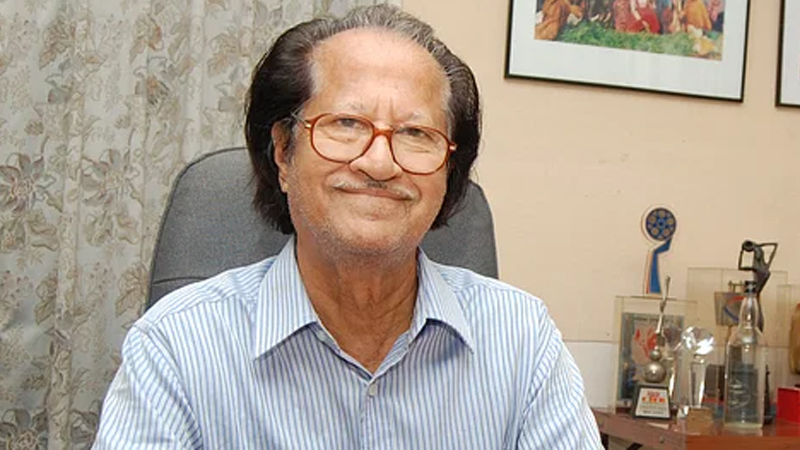 সংকটাপন্ন মুস্তাফা মনোয়ার এখনও লাইফ সাপোর্টে সংকটাপন্ন মুস্তাফা মনোয়ার এখনও লাইফ সাপোর্টে