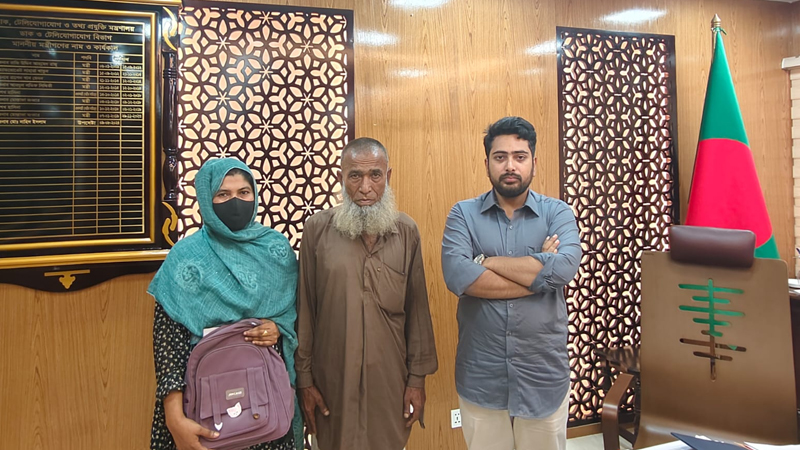 শহীদ পরিবারের দায়িত্ব সরকারের শহীদ পরিবারের দায়িত্ব সরকারের