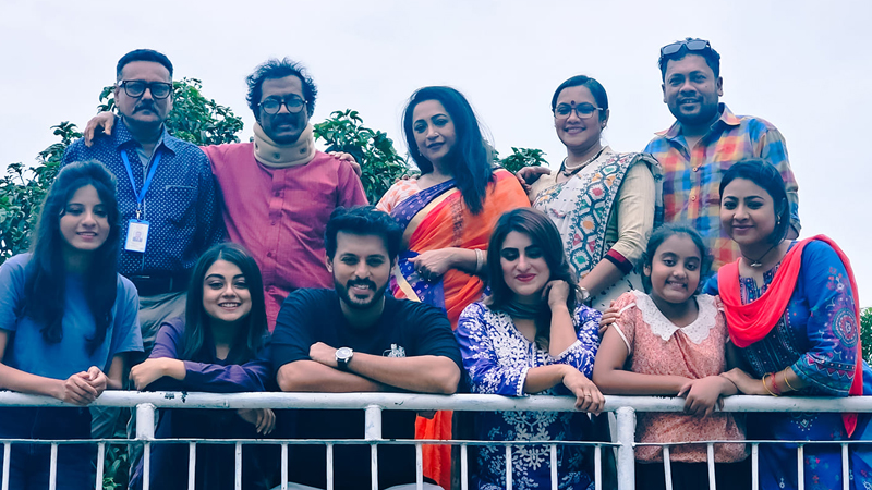 ‘জেন-জি’ জেনারেশন নিয়ে সেই ধারবাহিকের শুটিং হচ্ছে ‘জেন-জি’ জেনারেশন নিয়ে সেই ধারবাহিকের শুটিং হচ্ছে