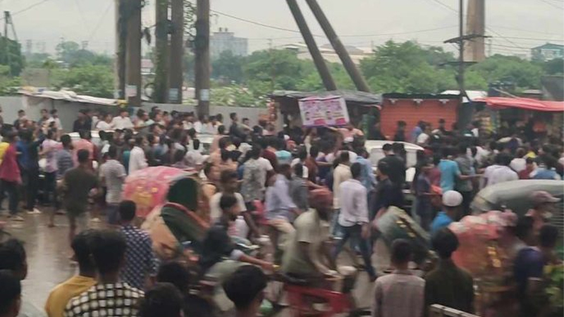 ছাত্র ও যুবদলের বিক্ষোভ, মাদক-সন্ত্রাস-দখল-নৈরাজ্য বন্ধের দাবি ছাত্র ও যুবদলের বিক্ষোভ, মাদক-সন্ত্রাস-দখল-নৈরাজ্য বন্ধের দাবি