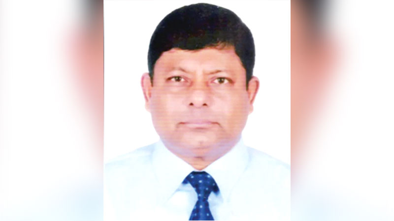 বন্যার্ত মানুষের পাশে এক দল চপার পাইলট বন্যার্ত মানুষের পাশে এক দল চপার পাইলট