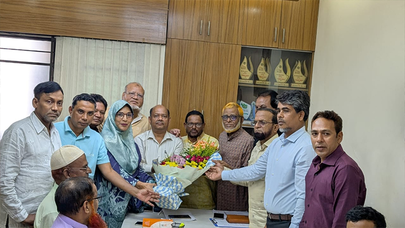 চাঁপাইনবাবগঞ্জ জেলা সমিতির সভাপতি নুরুল, সম্পাদক দেলওয়ার চাঁপাইনবাবগঞ্জ জেলা সমিতির সভাপতি নুরুল, সম্পাদক দেলওয়ার