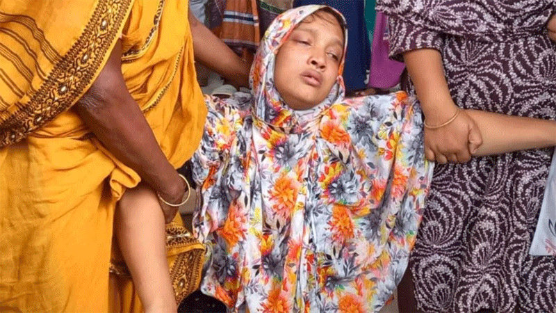 হাসপাতাল থেকে শিশু চুরি হাসপাতাল থেকে শিশু চুরি