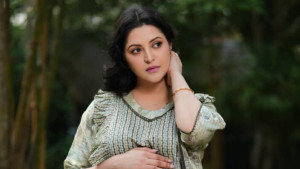 গৃহকর্মীকে মারধরের অভিযোগ, যা বললেন পরীমণি