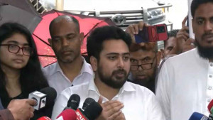 মাঠ প্রশাসন নিরপেক্ষ আচরণ করছে না, এ অবস্থায় নির্বাচন সম্ভব নয়: নাহিদ ইসলাম 