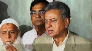 কোনো মহামানবকে দায়িত্ব দেওয়ার জন্য মানুষ আন্দোলন করেনি: আমীর খসরু