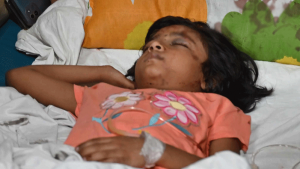 ভালো নেই আরাধ্য, নেওয়া হলো আইসিইউতে