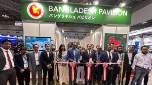 জাপানের প্রদর্শনীতে বেসিস প্রতিনিধিরা