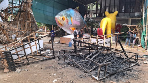 চারুকলায় ফ্যাসিবাদের মুখাকৃতিতে আগুন দেওয়া যুবক সম্পর্কে যা জানা গেল
