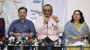 পুরোনো নাম-ঐতিহ্যে ফিরে যাচ্ছি, আনন্দ শোভাযাত্রা প্রসঙ্গে ঢাবি উপাচার্য