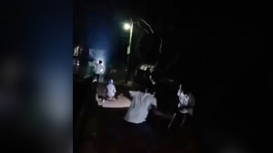 সিগারেট খাওয়াকে কেন্দ্র করে মাইকে ঘোষণা দিয়ে দুই গ্রুপের সংঘর্ষ, আহত ৫০