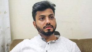 ইশরাক হোসেনকে মেয়র হিসেবে শপথ না পড়াতে আইনি নোটিশ