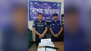 খাগড়াছড়িতে পরিত্যক্ত অবস্থায় বন্দুক ও কার্তুজ উদ্ধার