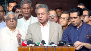 ঐকমত্যের বাইরে সংস্কারের কোনো সুযোগ নেই: আমির খসরু