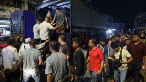 মালয়েশিয়ায় অভিযানে ১৬৫ বাংলাদেশি আটক