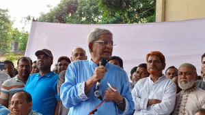 শেখ হাসিনা ফিরে এলে সাধারণ মানুষই উপযুক্ত ব্যবস্থা নেবে: মির্জা ফখরুল