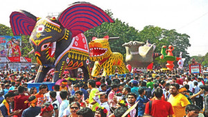 ঢাবির বর্ষবরণ ‘আনন্দ শোভাযাত্রা’ শুরু সকাল ৯টায়