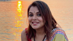 সৎ মায়ের মামলায় শাওনের বিরুদ্ধে গ্রেপ্তারি পরোয়ানা 