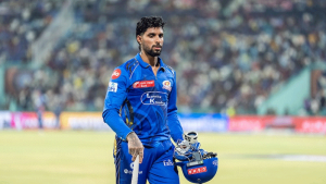 মারতে না পেরে যে কাণ্ড ঘটালেন তিলক 