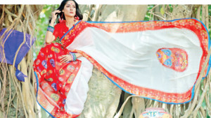 পোশাকে বর্ষবরণ