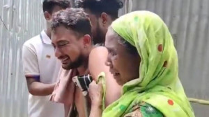 ঘরবাড়ি ভাঙল প্রশাসন কাঁদলেন বাসিন্দারা