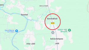 চাল না পেয়ে জেলেদের ইউপি পরিষদ ঘেরাও