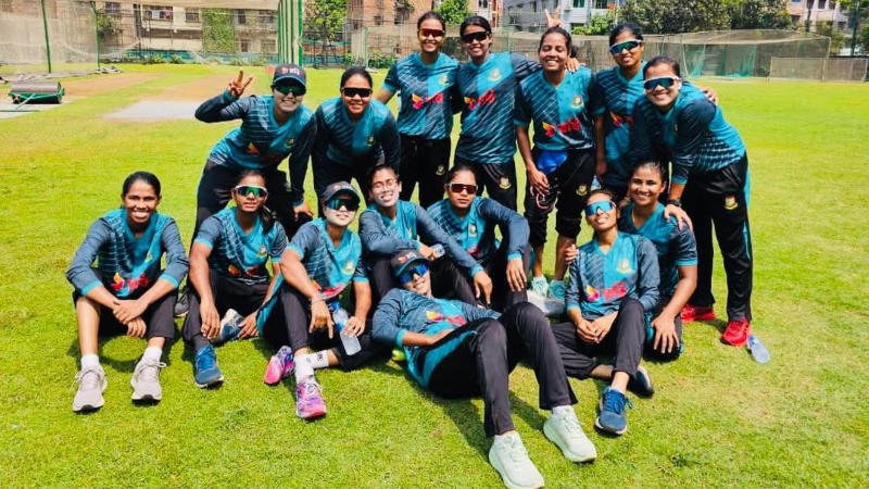 স্বপ্ন নিয়ে পাকিস্তান যাত্রা স্বপ্ন নিয়ে পাকিস্তান যাত্রা