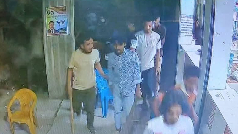 বোয়ালমারীতে বালুমহাল ইজারার টাকা ভাগাভাগি নিয়ে সংঘর্ষে আহত ৩ বোয়ালমারীতে বালুমহাল ইজারার টাকা ভাগাভাগি নিয়ে সংঘর্ষে আহত ৩