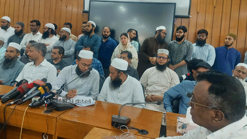 চাপ দিয়ে উপাচার্যকে অপসারণ করলে মেনে নেবে না কুয়েট শিক্ষক সমিতি চাপ দিয়ে উপাচার্যকে অপসারণ করলে মেনে নেবে না কুয়েট শিক্ষক সমিতি
