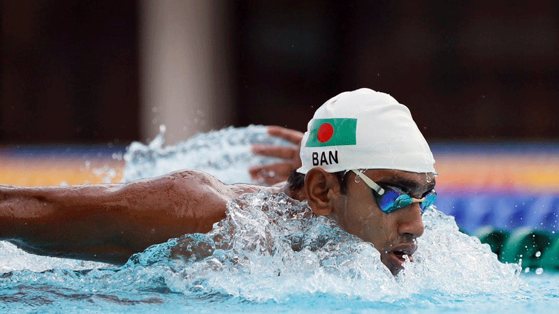 সাঁতারে স্বপ্ন দেখাতে পারছি না সাঁতারে স্বপ্ন দেখাতে পারছি না
