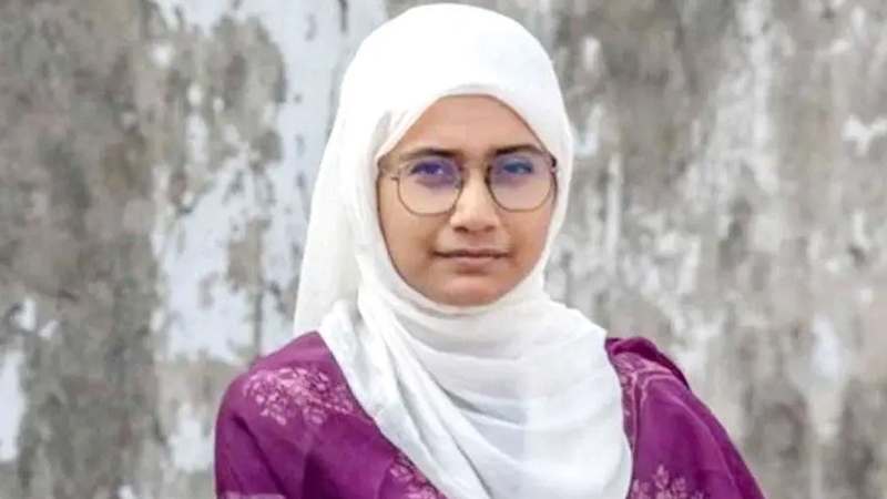 সংবিধান পরিবর্তনে গণপরিষদ নির্বাচন লাগবে: সামান্তা শারমিন সংবিধান পরিবর্তনে গণপরিষদ নির্বাচন লাগবে: সামান্তা শারমিন